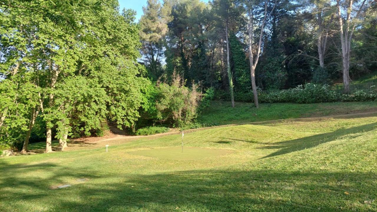 Charmant Appartement Residentiel Avec Terrasse, Jardin Privatif Et Piscine A Cannes คานส์ ภายนอก รูปภาพ