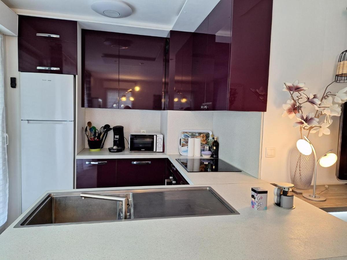 Charmant Appartement Residentiel Avec Terrasse, Jardin Privatif Et Piscine A Cannes คานส์ ภายนอก รูปภาพ