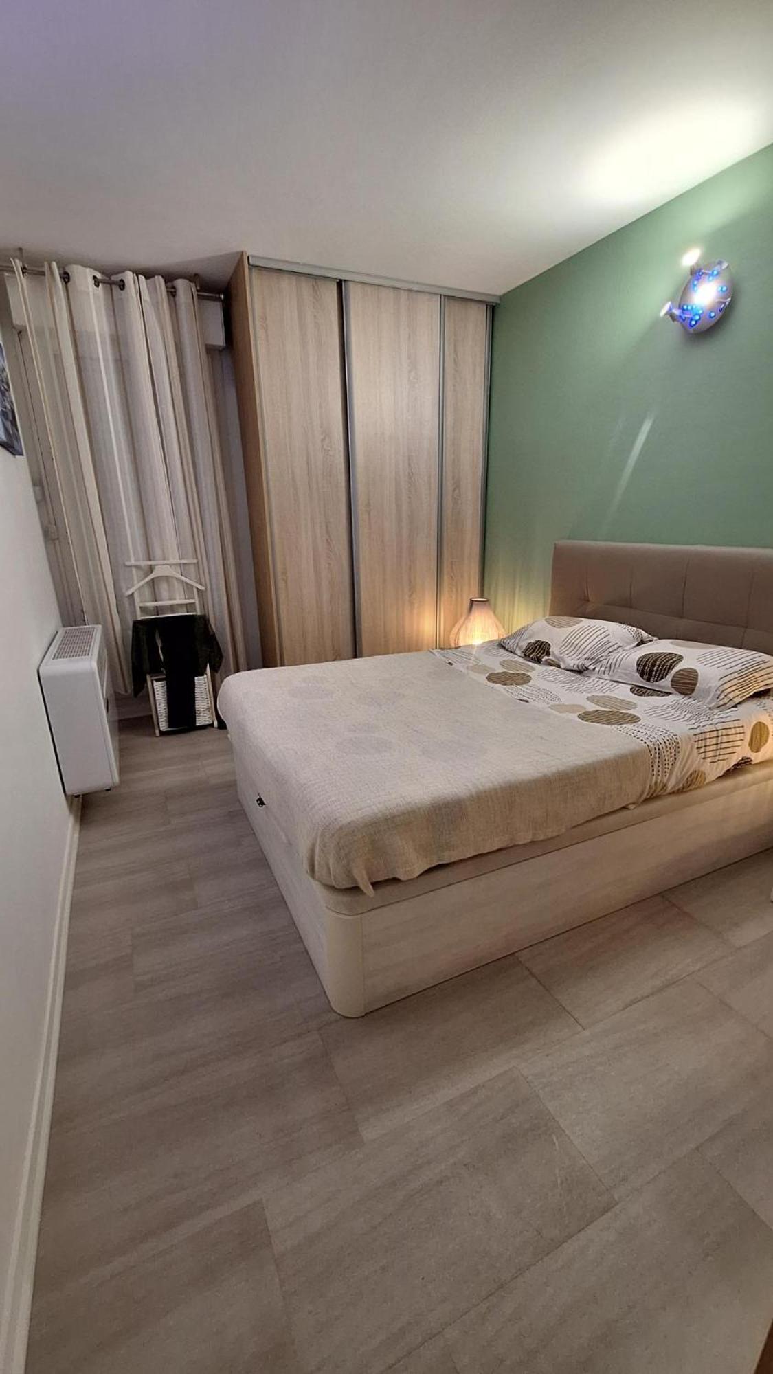 Charmant Appartement Residentiel Avec Terrasse, Jardin Privatif Et Piscine A Cannes คานส์ ภายนอก รูปภาพ
